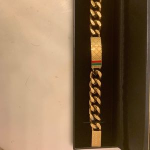 Gucci bracelet